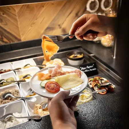 بونجيرهوف 4* فلاخاو